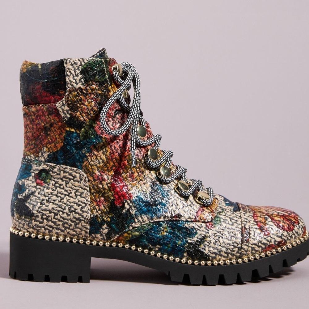 ANTHROPOLOGIE Cecelia NY crosshatch hiker boots